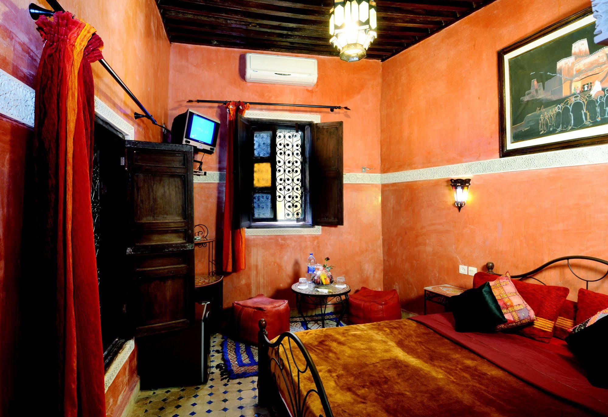 Riad Anass Al Ouali 3*
